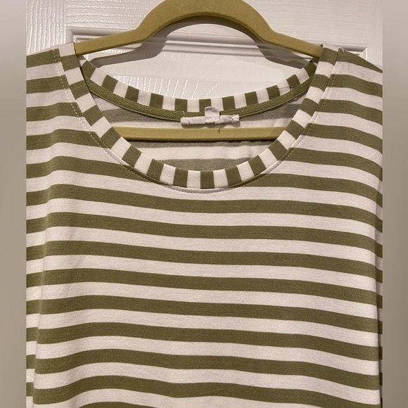 Jane + Delancey Size XL Banded Sleeve Crew Neck Green White Stripe Terry Top - Picture 4 of 10